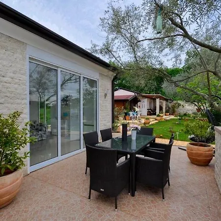 Casa vacanze Maja Holiday Houses *