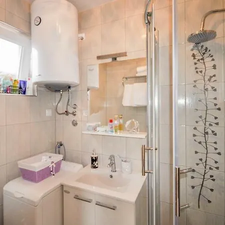 Maja Holiday Houses Umago