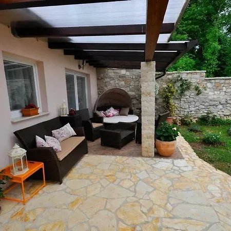 Maja Holiday Houses * Umago